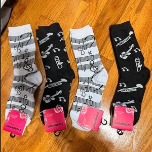 Musical Note Socks - Black and White